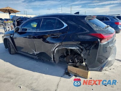 Drugie zdjęcie samochodu z przodu: 2019 LEXUS UX 200 VIN:JTHY3JBH0K2002355 - miniatura
