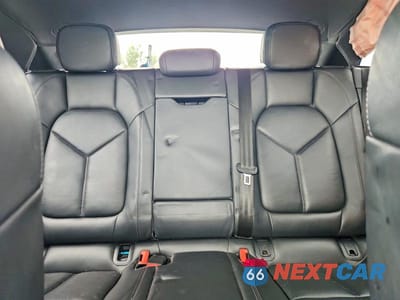 Zdjęcie 10 z 13 samochodu: 2020 PORSCHE MACAN VIN:WP1AA2A55LLB10387 - miniatura