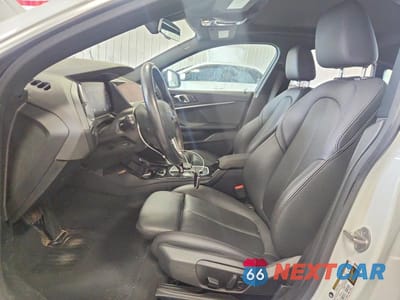 Zdjęcie 7 z 12 samochodu: 2024 BMW 228I VIN:WBA53AK02R7R52760 - miniatura