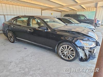 Czwarte zdjęcie samochodu z boku: 2015 LEXUS LS 460L VIN:JTHDL5EF5F5007359 - miniatura