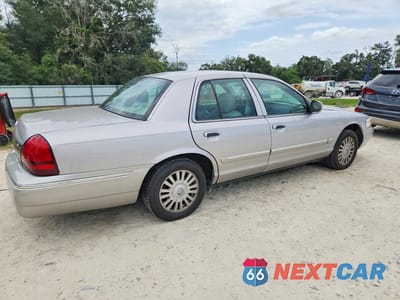 Trzecie zdjęcie samochodu z tyłu: 2007 MERCURY GRAND MARQUIS LS VIN:2MEFM75V17X622998 - miniatura