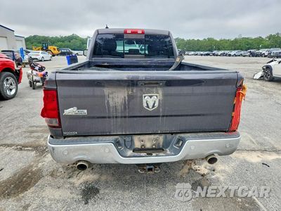 Zdjęcie 6 z 12 samochodu: 2017 RAM 1500 SLT VIN:1C6RR6GT4HS574396 - miniatura