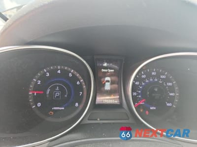Zdjęcie 9 z 13 samochodu: 2014 HYUNDAI SANTA FE GLS VIN:KM8SR4HF5EU065078 - miniatura