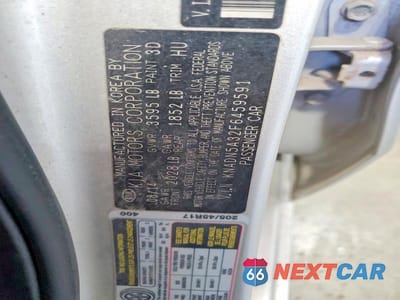 Zdjęcie 12 z 12 samochodu: 2015 KIA RIO 5-DOOR SX VIN:KNADN5A32F6459591 - miniatura