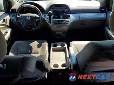 Zdjęcie 8 z 13 samochodu: 2010 HONDA ODYSSEY EX VIN:5FNRL3H42AB077690 - miniatura