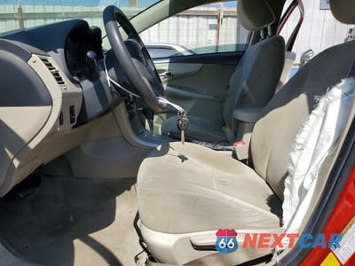 Zdjęcie 7 z 12 samochodu: 2013 TOYOTA COROLLA LE VIN:5YFBU4EE0DP180875 - miniatura