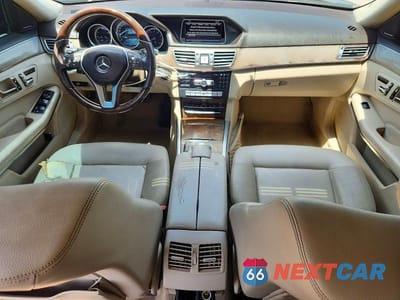 Zdjęcie 8 z 12 samochodu: 2014 MERCEDES-BENZ E 350 4MATIC VIN:WDDHF8JB9EA906588 - miniatura