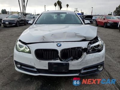 Piąte zdjęcie samochodu w środku: 2015 BMW 528 I VIN:WBA5A5C5XFD521457 - miniatura