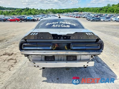 Zdjęcie 6 z 12 samochodu: 2016 DODGE CHALLENGER SXT VIN:2C3CDZAG1GH336624 - miniatura