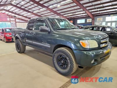 Czwarte zdjęcie samochodu z boku: 2005 TOYOTA TUNDRA ACCESS CAB SR5 VIN:5TBBT44145S469583 - miniatura