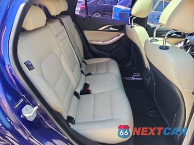 Zdjęcie 11 z 14 samochodu: 2017 INFINITI QX30 BASE VIN:SJKCH5CP5HA031629 - miniatura