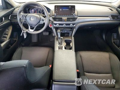 Zdjęcie 8 z 12 samochodu: 2019 HONDA ACCORD LX VIN:1HGCV1F10KA156753 - miniatura
