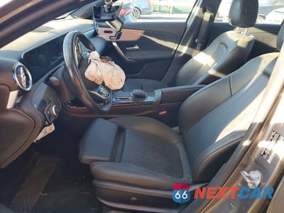 Zdjęcie 7 z 12 samochodu: 2021 MERCEDES-BENZ A 220 4MATIC VIN:W1K3G4FB6MJ285947 - miniatura