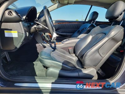 Zdjęcie 7 z 12 samochodu: 2008 MERCEDES-BENZ CLK 350 VIN:WDBTK56F08T091389 - miniatura
