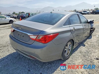 Trzecie zdjęcie samochodu z tyłu: 2013 HYUNDAI SONATA GLS VIN:5NPEB4AC5DH729944 - miniatura