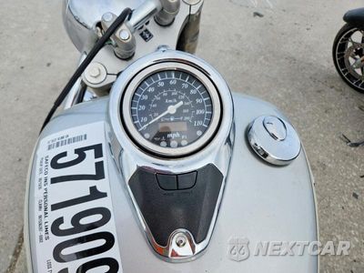 Zdjęcie 7 z 9 samochodu: 2007 SUZUKI VL800 VIN:JS1VS55A772104976 - miniatura