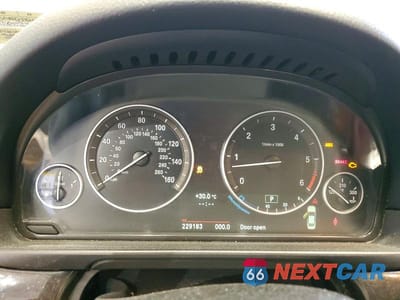 Zdjęcie 9 z 12 samochodu: 2014 BMW 535 D XDRIVE VIN:WBAFV3C51ED684087 - miniatura