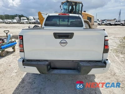 Zdjęcie 6 z 12 samochodu: 2025 NISSAN FRONTIER SV VIN:1N6ED1CL8SN628977 - miniatura