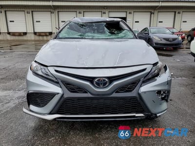 Piąte zdjęcie samochodu w środku: 2024 TOYOTA CAMRY XSE VIN:4T1K61AK6RU220404 - miniatura