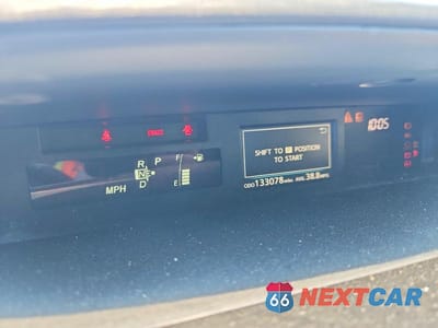 Zdjęcie 9 z 12 samochodu: 2017 TOYOTA PRIUS V FOUR VIN:JTDZN3EU7HJ073149 - miniatura