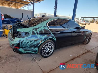 Trzecie zdjęcie samochodu z tyłu: 2018 BMW 530 I VIN:WBAJA5C58JWA35633 - miniatura