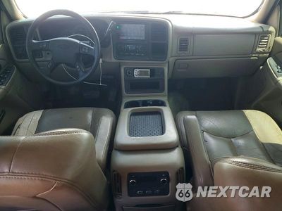 Zdjęcie 8 z 12 samochodu: 2004 CHEVROLET SILVERADO K3500 VIN:1GCJK33194F134027 - miniatura