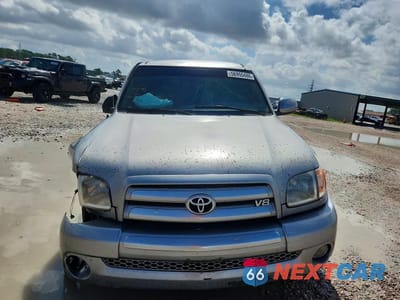 Piąte zdjęcie samochodu w środku: 2004 TOYOTA TUNDRA ACCESS CAB SR5 VIN:5TBRT34124S448979 - miniatura
