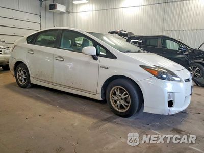 Czwarte zdjęcie samochodu z boku: 2010 TOYOTA PRIUS III VIN:JTDKN3DU0A0061049 - miniatura