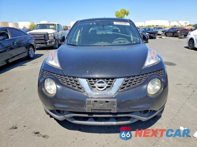 Piąte zdjęcie samochodu w środku: 2015 NISSAN JUKE S VIN:JN8AF5MR8FT504364 - miniatura