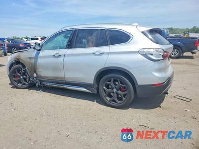 Drugie zdjęcie samochodu z przodu: 2018 BMW X1 XDRIVE28I VIN:WBXHT3C36J5K22051 - miniatura