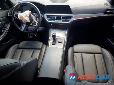 Zdjęcie 8 z 12 samochodu: 2022 BMW 330I VIN:3MW5R1J02N8C46445 - miniatura