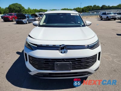 Piąte zdjęcie samochodu w środku: 2026 VOLKSWAGEN TIGUAN SE VIN:3VVER7RM4TM046363 - miniatura