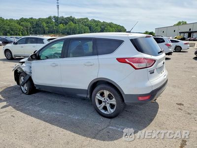 Drugie zdjęcie samochodu z przodu: 2015 FORD ESCAPE SE VIN:1FMCU0GX3FUC88002 - miniatura