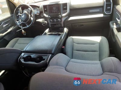 Zdjęcie 8 z 12 samochodu: 2020 RAM 1500 BIG HORN VIN:1C6SRFBT8LN253395 - miniatura