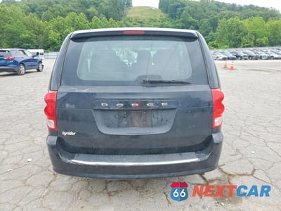 Zdjęcie 6 z 13 samochodu: 2013 DODGE GRAND CARAVAN SE VIN:2C4RDGBG7DR623691 - miniatura