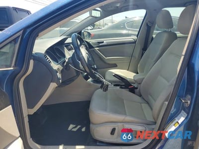 Zdjęcie 7 z 12 samochodu: 2016 VOLKSWAGEN GOLF S VIN:3VW217AU9GM037701 - miniatura
