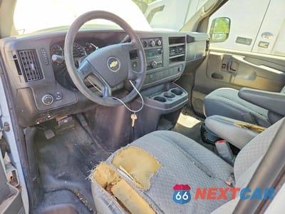 Zdjęcie 8 z 12 samochodu: 2008 CHEVROLET EXPRESS DELIVERY TRUCK VIN:1GBHG31K481105294 - miniatura