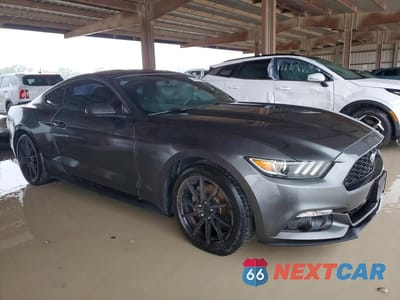 Czwarte zdjęcie samochodu z boku: 2016 FORD MUSTANG VIN:1FA6P8TH3G5289934 - miniatura
