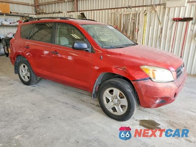 Czwarte zdjęcie samochodu z boku: 2006 TOYOTA RAV4 BASE VIN:JTMZD35V665032108 - miniatura