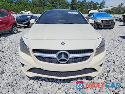 Piąte zdjęcie samochodu w środku: 2016 MERCEDES-BENZ CLA 250 VIN:WDDSJ4EB6GN380696 - miniatura