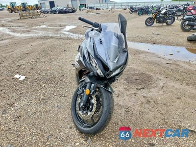 Drugie zdjęcie samochodu z przodu: 2026 KAWASAKI EX650 R VIN:ML5EXER18TDAH3312 - miniatura