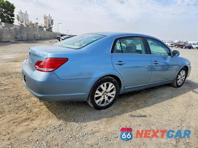 Trzecie zdjęcie samochodu z tyłu: 2008 TOYOTA AVALON XLS VIN:4T1BK36B88U257470 - miniatura