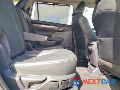 Zdjęcie 11 z 13 samochodu: 2021 TOYOTA HIGHLANDER HYBRID LIMITED VIN:5TDYARAH6MS005151 - miniatura