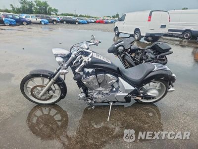 Trzecie zdjęcie samochodu z tyłu: 2010 HONDA VT1300 CX VIN:JH2SC6104AK003708 - miniatura