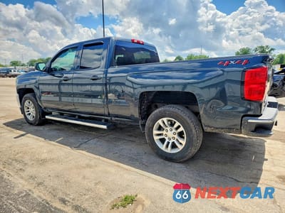 Drugie zdjęcie samochodu z przodu: 2018 CHEVROLET SILVERADO K1500 LT VIN:1GCVKRECXJZ121851 - miniatura