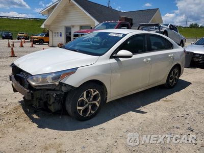 2019 KIA FORTE LXS 3KPF24AD0KE062134 - główne zdjęcie licytacji z USA - miniatura
