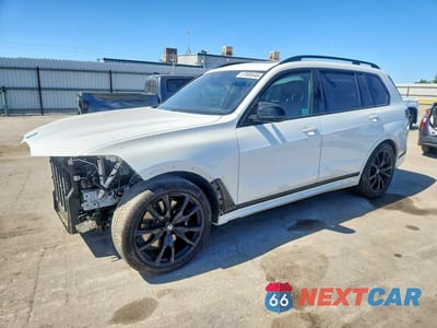 2024 BMW X7 M60I 5UX33EM00R9S98553 - główne zdjęcie licytacji z USA - miniatura