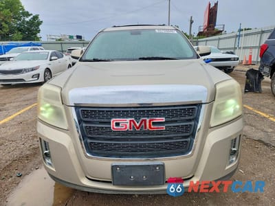Piąte zdjęcie samochodu w środku: 2010 GMC TERRAIN SLT VIN:2CTALFEW1A6352643 - miniatura