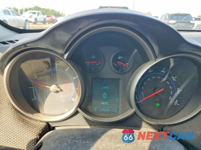 Zdjęcie 9 z 12 samochodu: 2011 CHEVROLET CRUZE LT VIN:1G1PF5S94B7166417 - miniatura