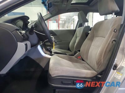 Zdjęcie 7 z 13 samochodu: 2013 HONDA ACCORD EX VIN:1HGCR2F72DA018195 - miniatura